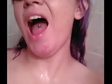 2nd preview Skyes in the Shower